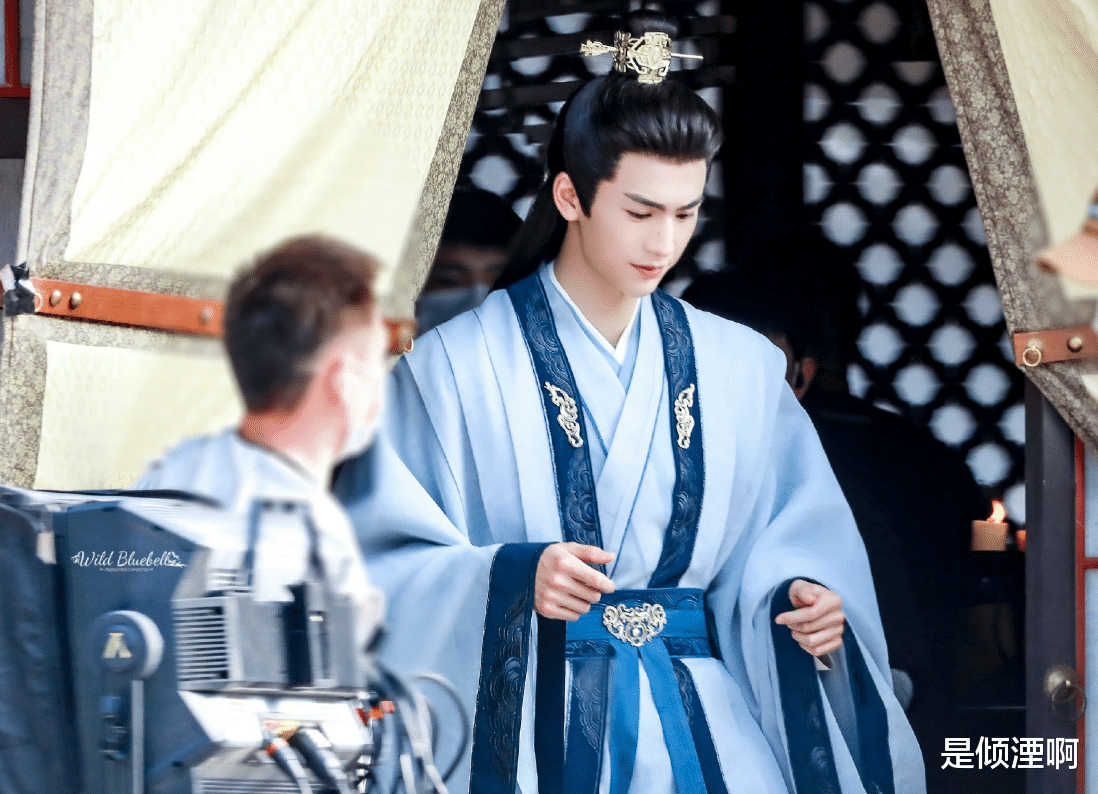 宁安如梦|《宁安如梦》制作人否认定档Q4！白鹿和张凌赫好好嗑，令人期待！