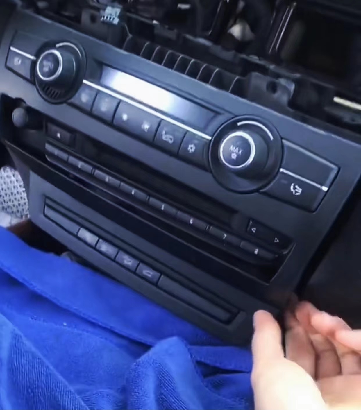 华为荣耀|智马力宝马X6无线carplay模块升无线hicar模块11年-14年无损教程