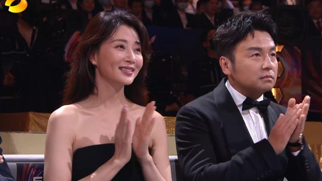 金鹰奖|金鹰奖颁奖晚会：女明星都扛住了高清镜头，获奖名单实至名归