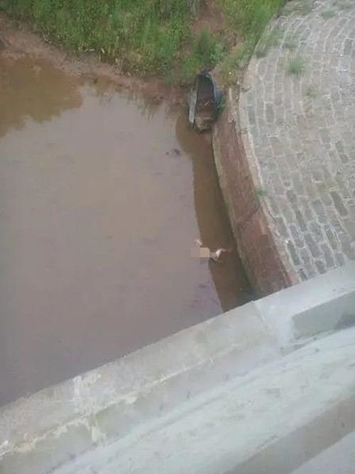 主持人|8年前，女主持人陈霞衣衫不整惨死湖中，凶手交代：她生得太好看