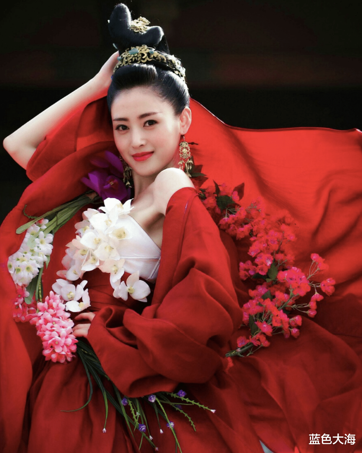 痘痘 10位有“上镜脸”的女星，真人干瘪黑瘦，荧幕上艳光四射，反差大