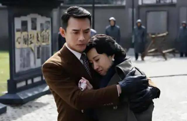 刘敏涛|同样都是“姐圈”顶流,刘敏涛又官宣新剧,而她却混成了综艺咖