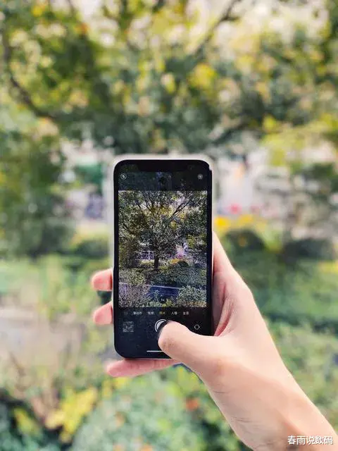 抖音|5年前的iPhone8p还有人在使用吗?这款手机有哪些优点和缺点呢