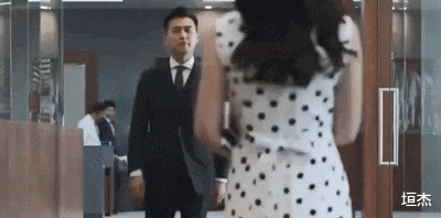 陈乔恩|京圈公主朱珠，8次入选全球最美面孔，35岁靠最美秘书出圈