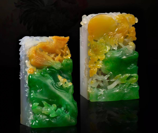 翡翠|三彩翡翠是如何形成的？