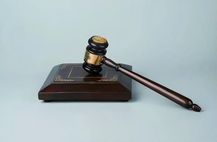 案例回顾:大学女老师出轨黑人学生,惨遭路人偷拍,最终引发血案