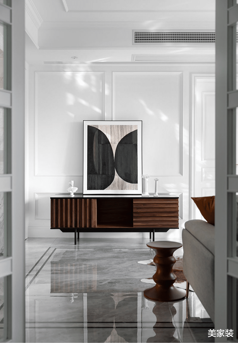 音乐人士的家,运用黑白色调搭配,创造温馨舒适之家