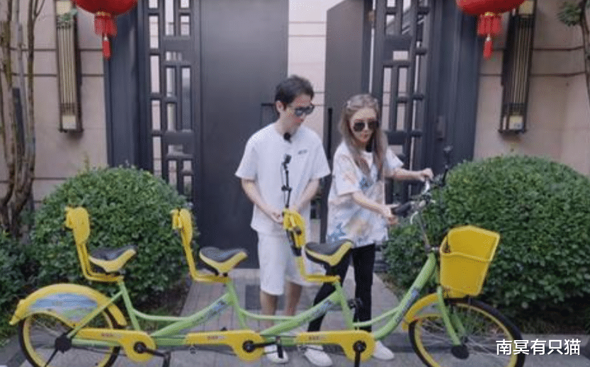 抖音|“京圈名媛”周扬青:既是红三代也是富二代,背景强到王思聪喊姐