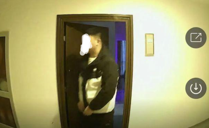 年轻女租客“爱情买卖”,被对门记录,十余人光临门槛都被踏破了