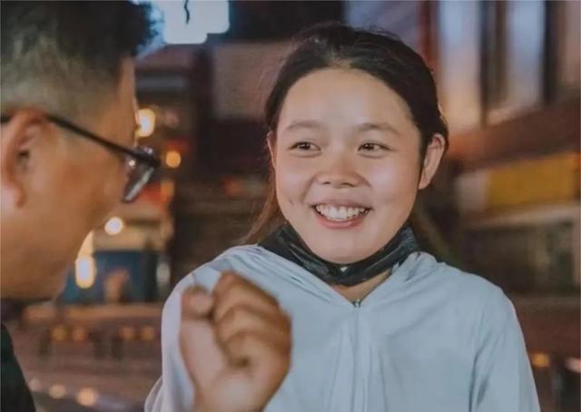 四川省|边送外卖边带娃,这位安庆单亲妈妈的底气从哪来?