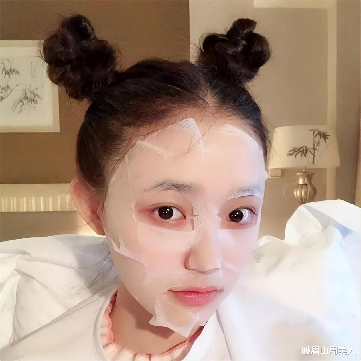 面膜 “网红式护肤”带毁了多少普通女孩?破坏皮肤屏障还容易“长痘”