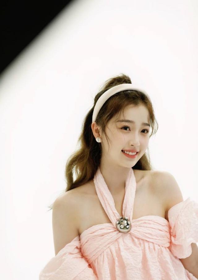 相逢时节|中国在逃公主绝美！赵丽颖杨幂迪丽热巴喻言虞书欣许佳琪美图来袭