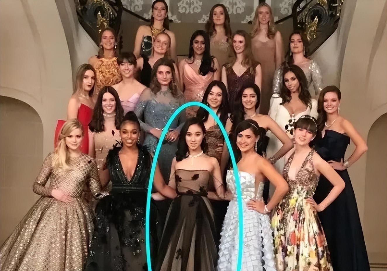 何超欣|“赌王千金”何超欣：公然宣称看不上王思聪，不料反遭王思聪怒怼