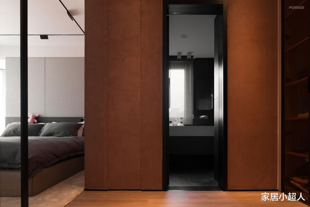 玩味统治下的现代融合空间