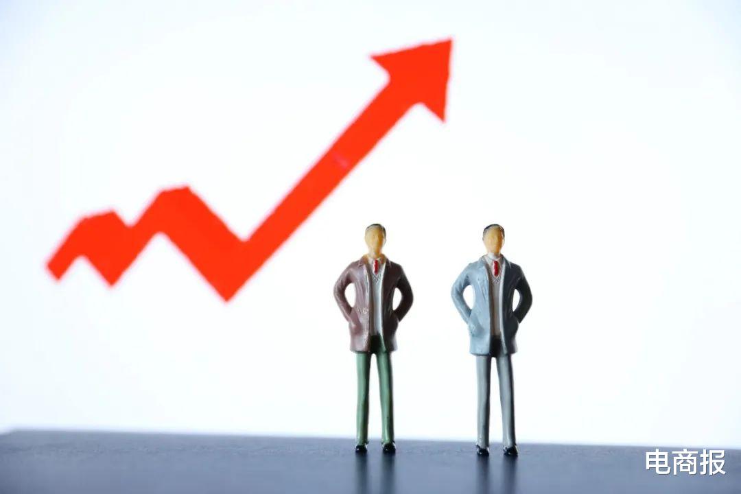 iPhone14|中概股一夜狂飙,阿里京东拼多多大涨3700亿