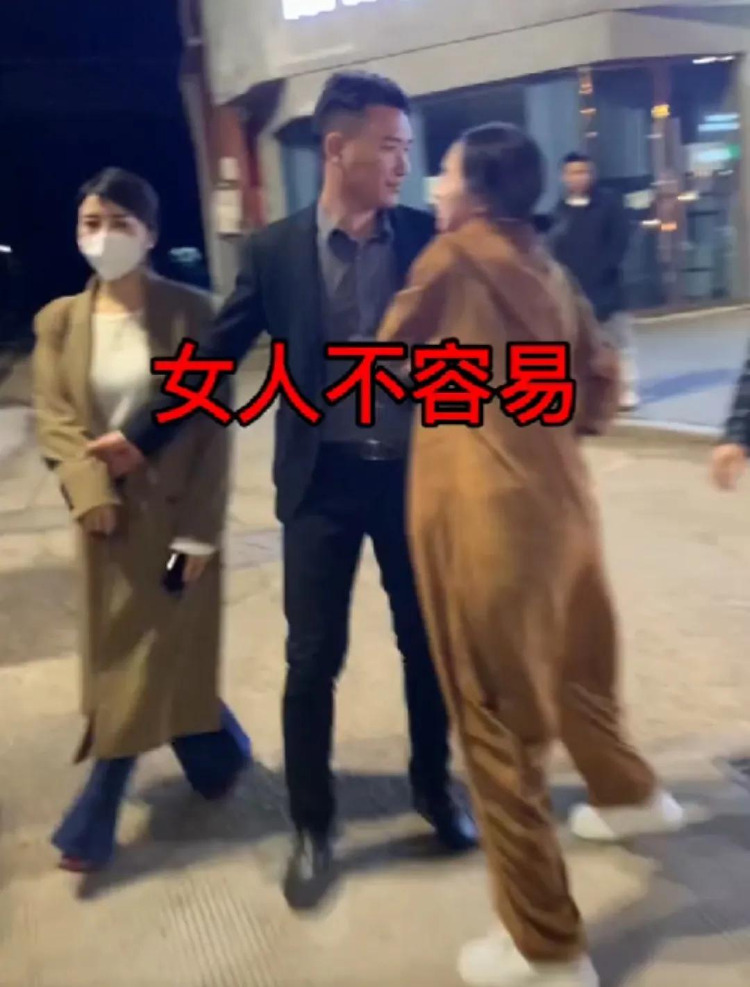 |丈夫送女客户回家,妻子苦苦哀求:接受不了你跟别的女人在一起