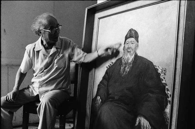 经典|艺术圈“最强”粉丝，“追星”30年把自己追成大师