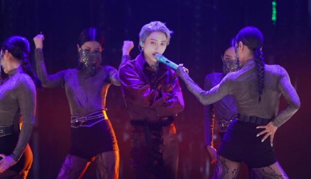 |年度歌手榜单新鲜出炉,蔡徐坤进入前三,周深排名靠后引热议