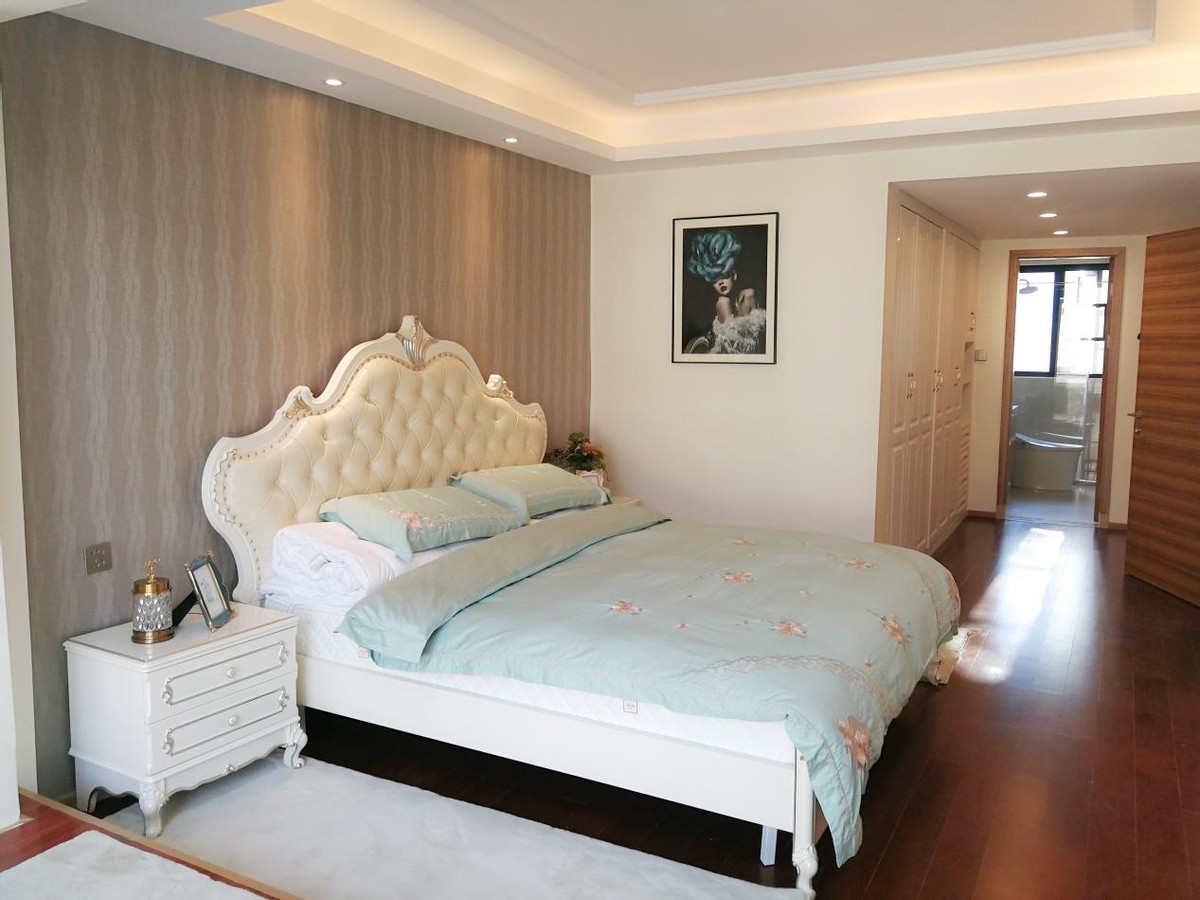 滇池俊府丨158m2欧式风格