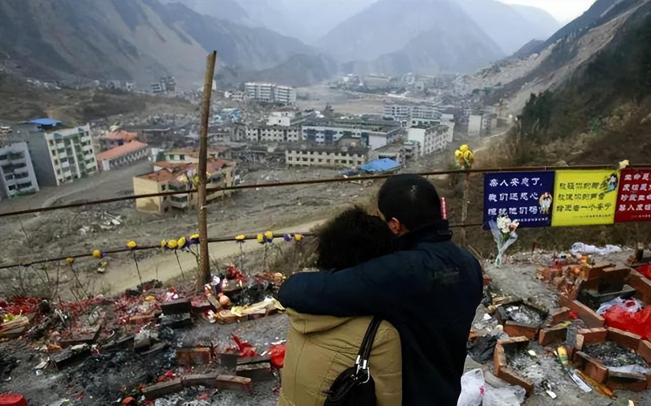 孙怡|2008年，背亡妻回家的好男人，半年后却闪婚女网友，如今他怎样了