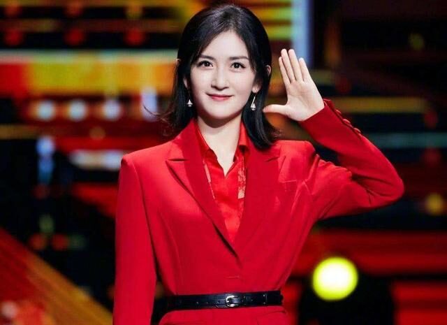 李健|无缘跨年主持，吴昕凭新综艺站稳，40岁谢娜将出走换新东家？