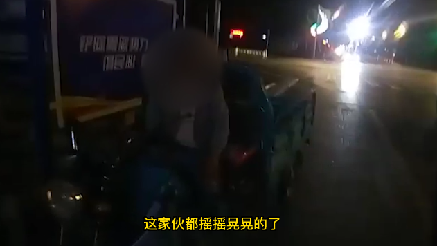 “话都说不清楚”,张家口一男子醉驾横行马路!