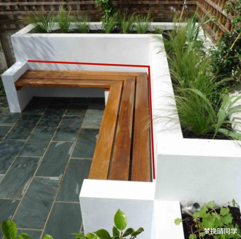 我家要有个庭院,就会在花坛延伸卡座,铁丝网包鹅卵石,独一无二