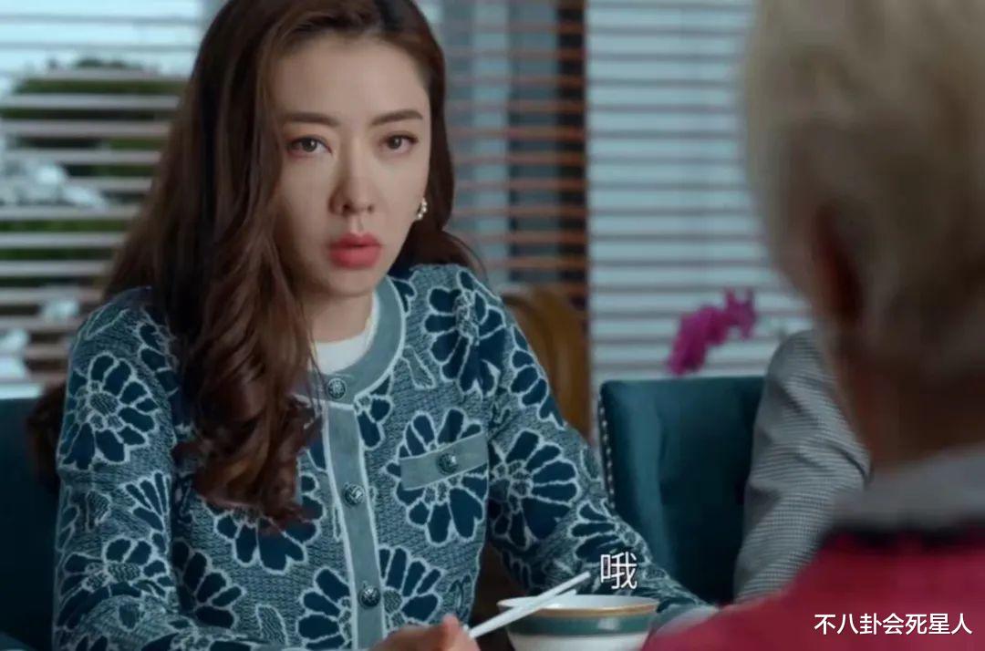 斗鸡眼|三白眼,斜视眼,斗鸡眼,这13位明星,被眼睛拉低了颜值