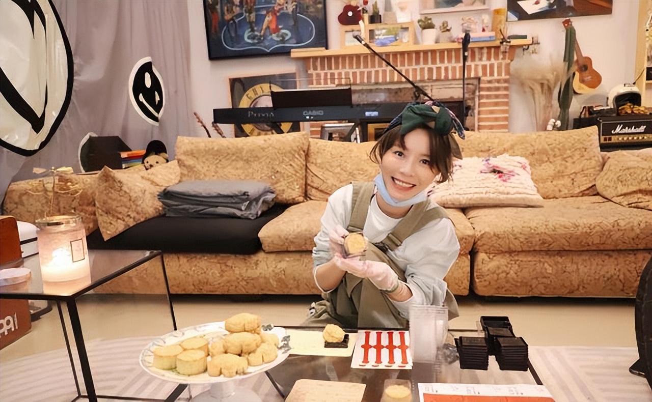 涪陵|黄雅莉在北京的豪宅火了:家中种满花草,这简直就是世外桃源