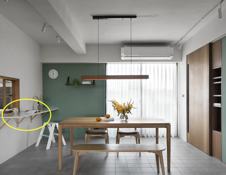 越来越多人在厨房这样设计了:悬空台面+双面吧台,装修不后悔