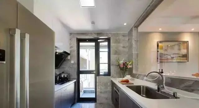 125平新房,装修花38万太值了,全屋漂亮上档次,尤其是客厅!