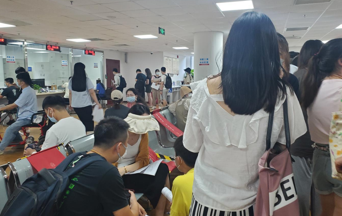 遣散上千名员工人去楼空，每日优鲜保安：明天不用上班了