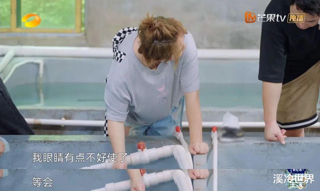 沈腾|沈腾动动嘴皮子就很好笑，脑子灵光嘴巴又利落！内娱喜剧大师实锤