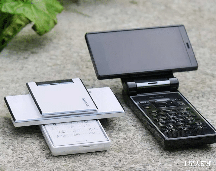 |當初強大的日本手機為什么突然全軍覆沒了？