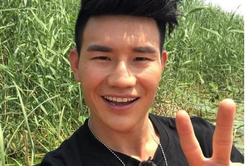 张一山|“嘎子”谢孟伟喊话张一山，你有好作品吗？有我有钱吗？