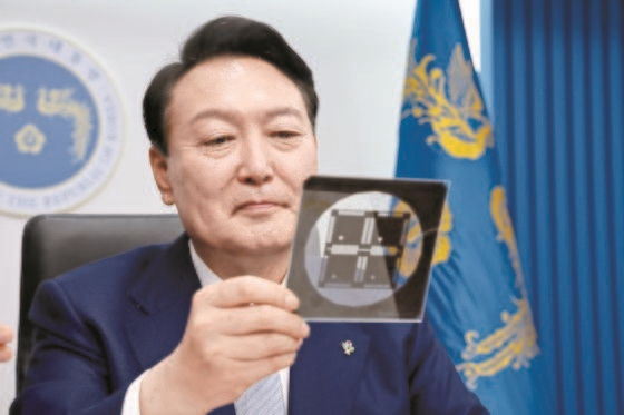 芯片|韩国对中国半导体出口占6成，美竟然逼其加入芯片联盟