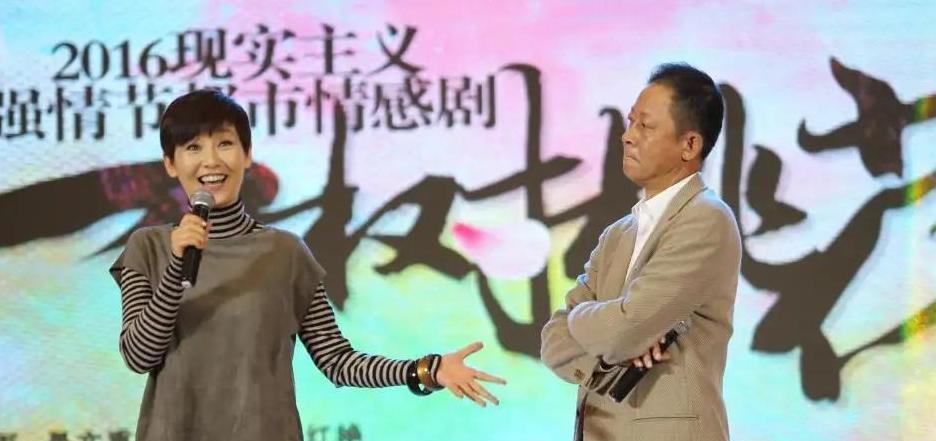 王志文|他俩要一起演到80岁，相识30年，王志文和江珊不是夫妻胜似夫妻