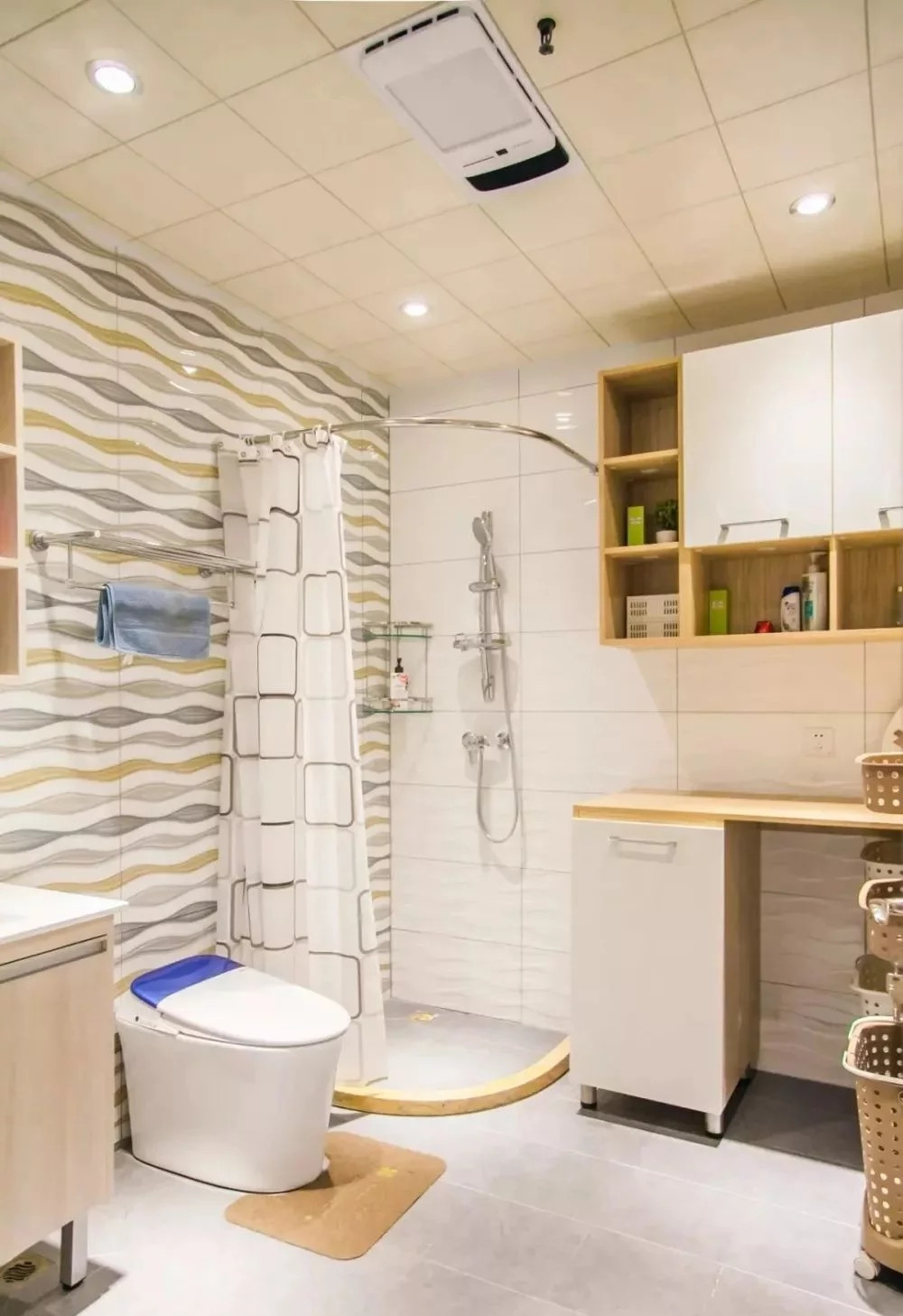 十年旧房改造,如何给卫生间翻新?