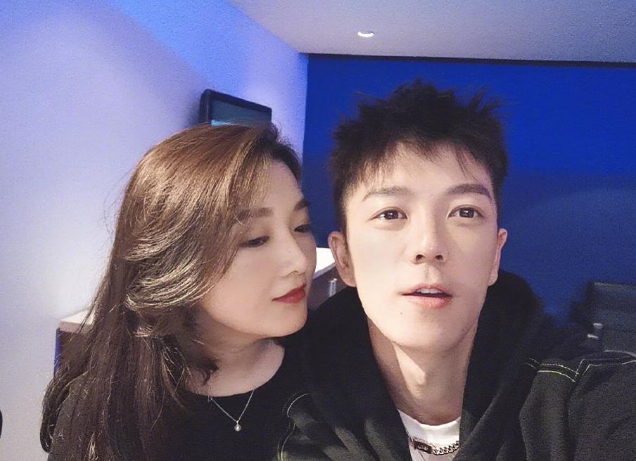 宋祖儿|10位离婚明星近况:有人传出新恋情,有人消费前夫,还有人闪婚