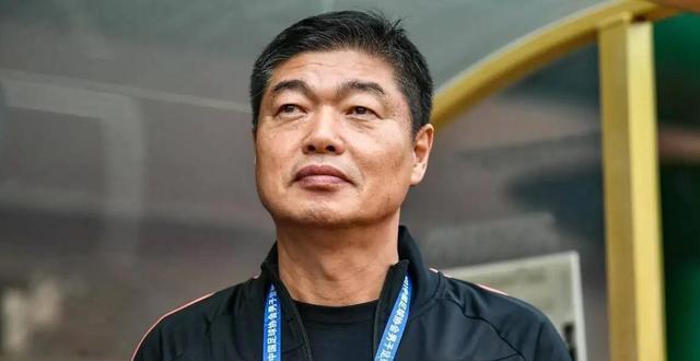 国足|有人喜欢金钟夫执教国足，有人支持奎罗斯，你们支持谁？