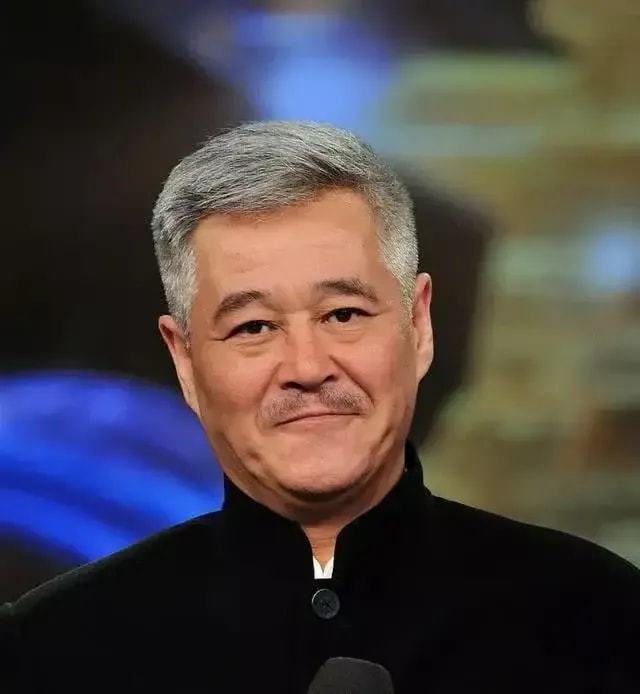 赵本山|赵本山听说马云要来沈阳,叫来助理:把我珍藏30年的茅台拿出来!