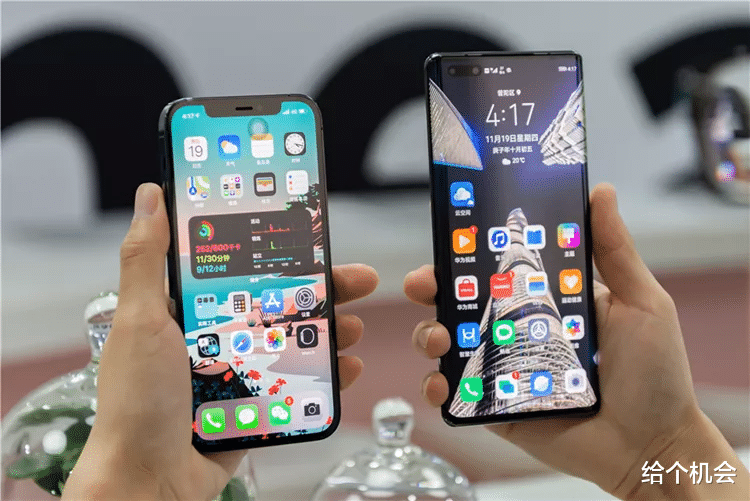 |曲面屏已成安卓标配,苹果却还用直屏,背后有何隐情?