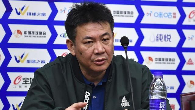 蔡斌|蔡斌解释接手中国女排的原因！透露新计划，2022年国家队目标公布