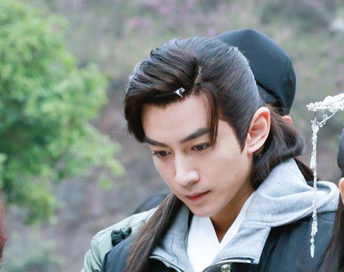 杨洋|网友评选新古装四美,杨洋肖战王鹤棣上榜,最后一位疑似许凯!