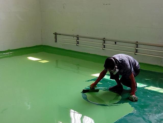 地坪漆和环氧地坪漆不要乱选，弄清各自的3点特性，再看4点区别