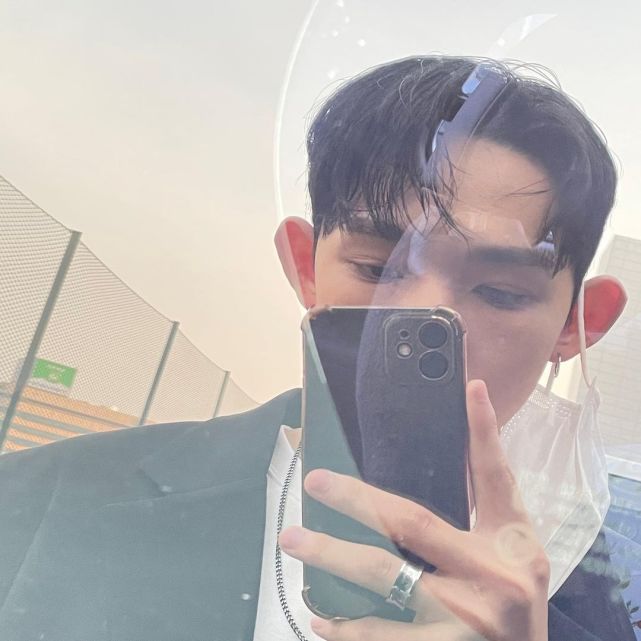 崔真实|父母和舅舅均自杀,已故艺人崔真实女儿减肥一百斤,晒照承认整容