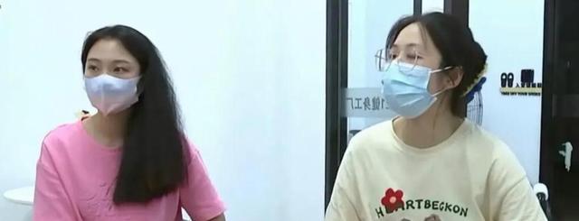 回顾:女子花费万元在健身房上私教课脚抖得厉害,教练说休息就好