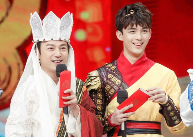 那英|1米82吴磊遇上1米85李现,谁才是王者?压力大的居然是何炅