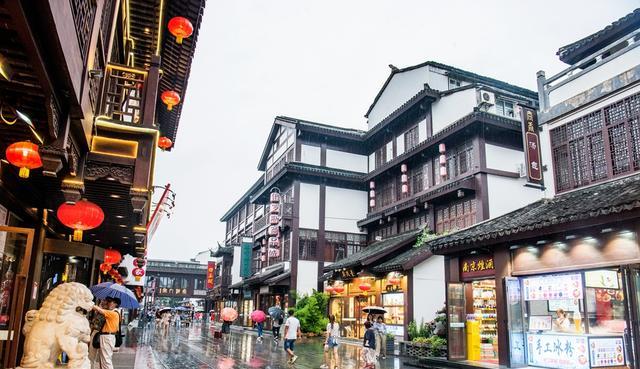 南京|为何南京成为热门旅游城市，一至春节就游人如织，这些地方去过吗