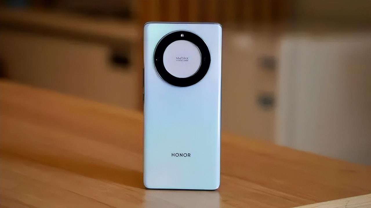 |双十二新机怎么选？三机大对比，realme10 Pro+高频调光更护眼